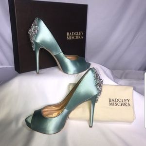"Tiffany Blue" Badgley Mischka peep toe pumps